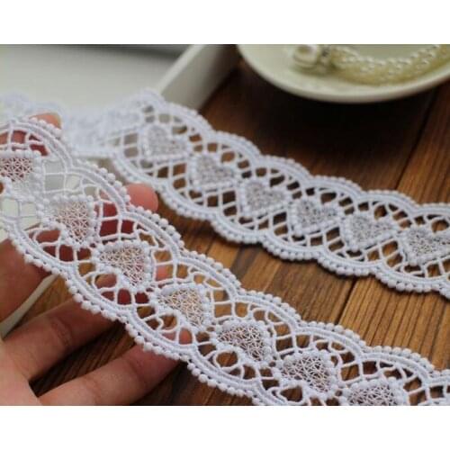 Hot!Free Shipping 2 Meters High Quality Water Soluble White Heart Lace Fabric Trim DIY Craft 4cm Width Lace Sewing Accessories