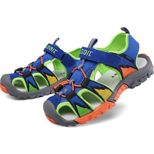 Kids Flat Soft Beach Outdoor Sandals Cut Out Lightweight Outdoor Child Shoes Classic Closed Toe Breathable Kids Sandals AA60100