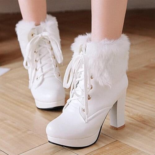 2019 autumn and winter fashion new waterproof platform with Martin boots wild comfortable womens boots large size 40-43