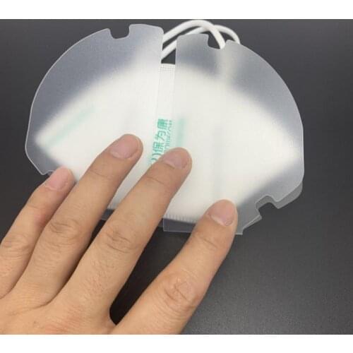 Mask Storage Folder Portable Mouth And Nose Mask Temporary Folder Storage Clip Easy To Carry And Put In Pocket Hot packaging