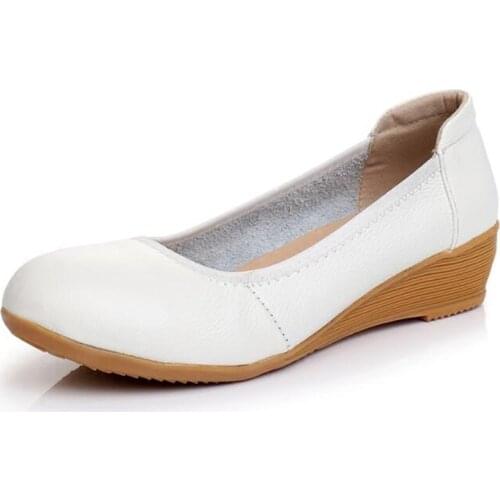 Promotion 2021 New Spring Genuine Leather Shoes Womens Shoes Flat Comfortable Soft Nurse White Shoes Casual Shoes Women Flats