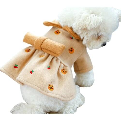 Autumn/Winter Pet Clothing Warm Comfortable Dog Dress Cat Woolen Embroidery Animal Skirt Soft Coat Puppy Clothes Pet Costume