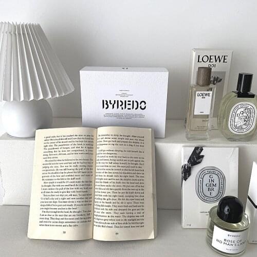 Ins Card English Magazine Cover Series Book Props Book Model Posing Decoration Photography Props