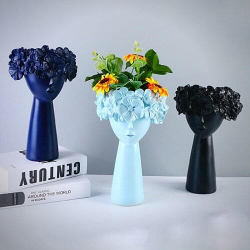 Nordic Resin Garland Girl Vase Desktop Ornaments Crafts Flower Arrangement Home Decoration Accessories