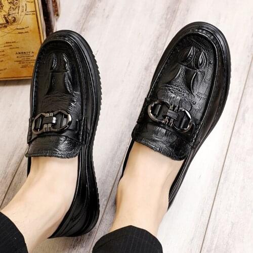 M-anxiu 2021 Fashion Loafers High Quality Men Casual Shoes Go with Alligator Pattern Thick Soles