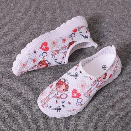 Nurse Doctor Print Women Sneakers Cosplay Shoes New Summer Slip On Shoes Women Light Mesh Breathable Flats Shoes Zapatos planos