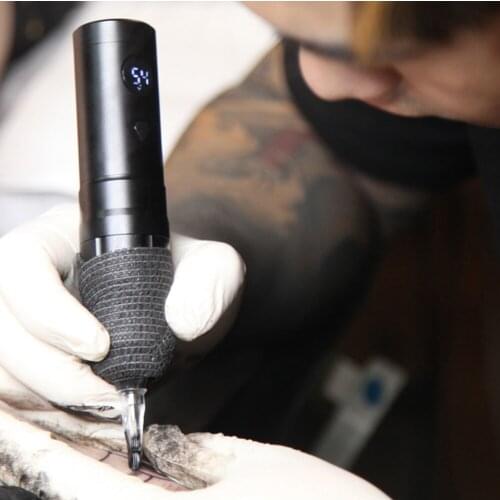New Portable Tattoo Pen Wireless Power Cutting Line Fog Integration Rechargeable Battery Adjusting Voltage Tattoo Machine
