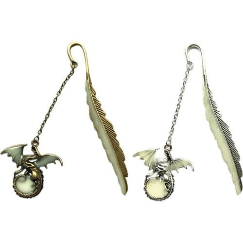 Retro Beautiful Gift Cute Animals Dragon Owl Butterfly Flower Design Metal Bookmark For Books School Students Vintage Bookarks