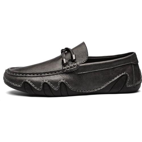 Leather Men Shoes Luxury Casual Slip on Loafers Men Moccasins Leisure Walk Male Elegantes Retro Shoes Sneakers Non-Slip Handmade