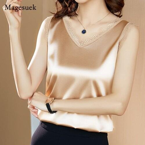 Summer V-neck Embroidery Lace Shirt Blouse Women Casual Loose Satin Silk Blouse Tops Elegant Korean Female Shirt Blusas 13740