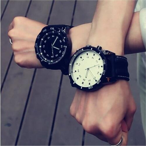 1PCS Unisex Women Men Wristwatch Sports Watches Outdoor Fashion Quartz Watch Large Round Dial Wristwatch Couple Watches