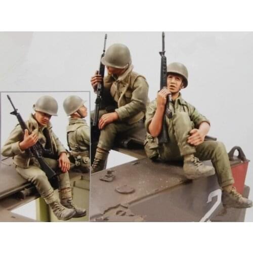 1:35 Resin Figure Model Kit Unassambled Unpainted //1022(2 figures NO TANK)