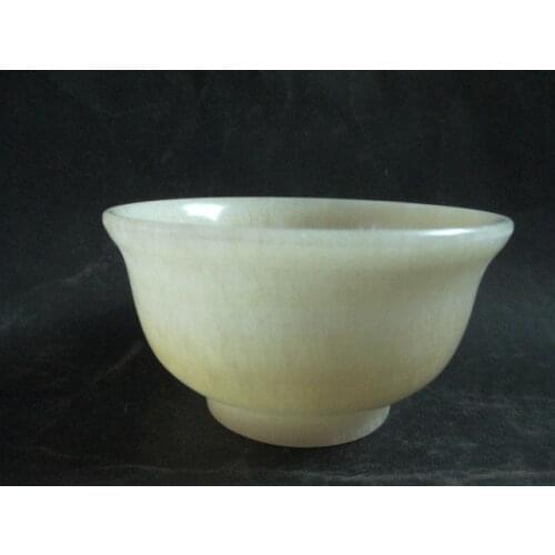 Chinese manual sculpture jade bowl