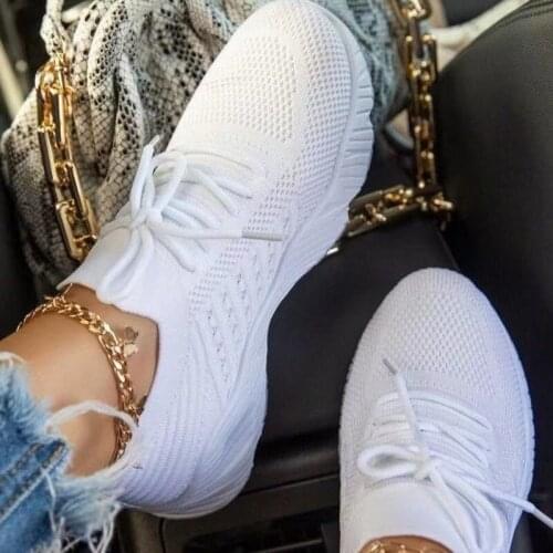 Women White Sneakers Thick Bottom Solid Plus Size Womens Shoes Comfortable Breathable Summer Outdoor Lace Up Ladies Flat Shoe