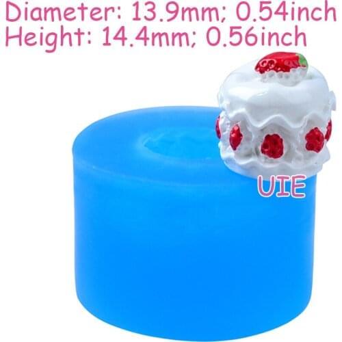 GYL523U 13.9mm Strawberry Cake Silicone Mold Fondant Cake Decoration Candy Resin Clay Earrings Necklace Craft Soap Candle