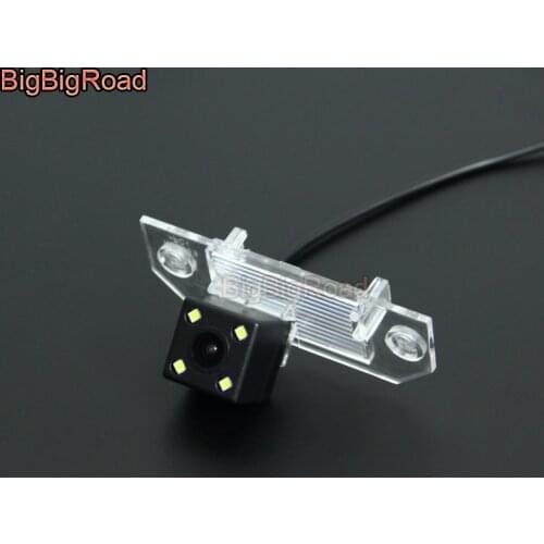 BigBigRoad For Skoda Octavia Tour / Laura 2006 Car Reverse Camera Back up Parking Camera / Rear View Camera HD CCD Night Vision