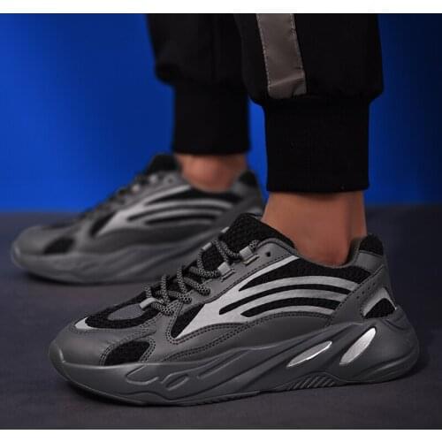 2021 Mens Fashion Cheap Sneakers Sports Tennis Sock-shoes Jogging Low-Price Comfortable Breathable Winter