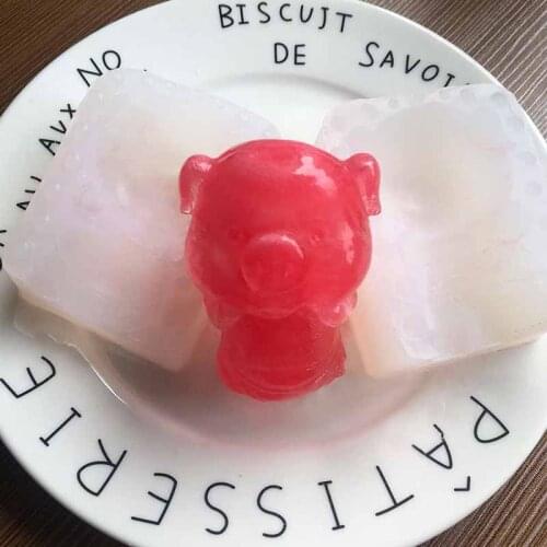 Three-dimensional Dudu Pig Silicone Mold Handmade Ice Cream Mold Decoration DIY Chocolate Mold Soft Pottery Mold