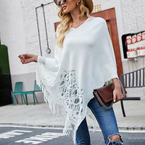 2021 Autumn Winter Women Loose Knitted Pullovers Sweaters Poncho Knitting Capes Cloak Sweater V-Neck Irregular Hem Tassels Coat