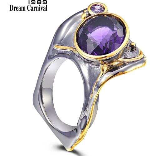 DreamCarnival 1989 Unique Trendy Ring for Women Upright Flap Design Big Purple Color Zircon Party Different Wearing Look WA11775