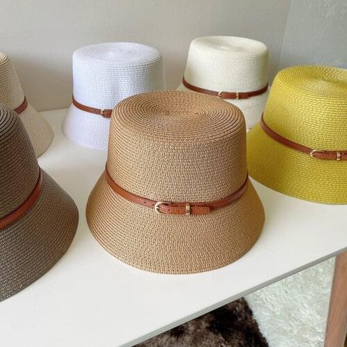 New Trend Hepburn Fashion Womens Straw Hat PU Belt Decoration Bucket Fishing Hat Sunshade Summer Beach Sun Hat Chapeu De Praia