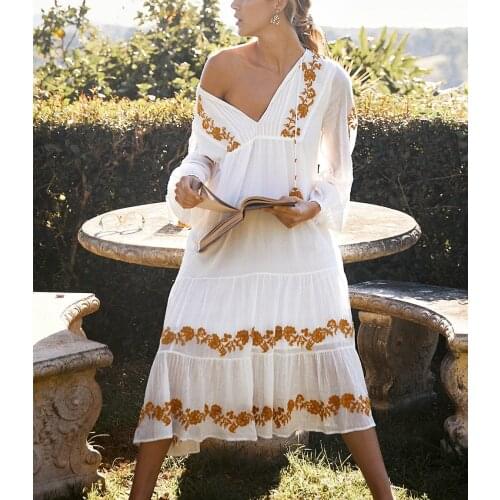 TEELYNN White Deep V Neck Long Sleeve Dresses Women Vintage Cotton Embroidery Autumn Vestidos 2020 Boho Beach Tassel Casual Robe