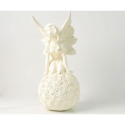 2020 Creative Girl Angel Sculpture Ornaments Decoration Accessories Modern Home Living Room Bedroom Study Resin Figurine Crafts