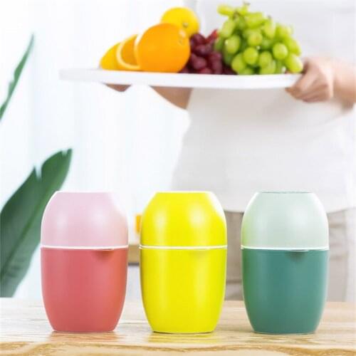 Portable Easy Mini Juicer Fruit Vegetables Manual Press Juicer Cup Squeezers & Reamers Kitchen Gadgets Fruit Vegetable Tools