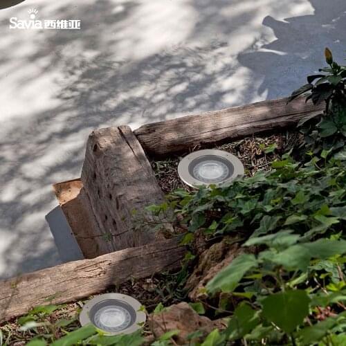 SAVIA Outdoor Street Lamps