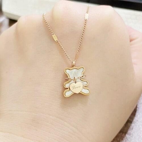 Europe and the United States titanium steel love necklace female white fritillaria beating heart bear collarbone chain jewelry