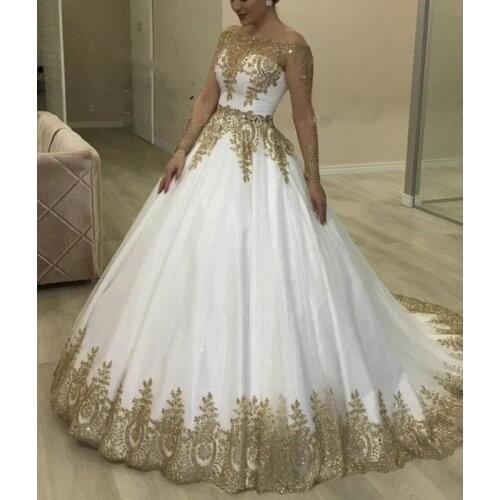 Stunning White With Golden Appliques Ball Gown Dresses O Neck Long Sleeve Beaded Sequined Arabic Dubai Wedding Gowns