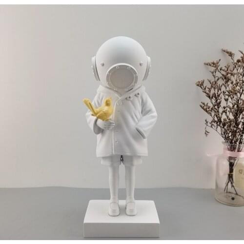 Banksy Deep Sea Diver Resin Figure Modern Sculpture Home Decor House Decoration England Style Art Table Decorative deepsea Toy