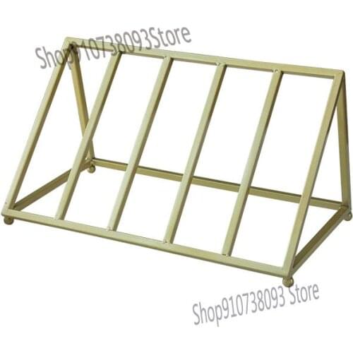 Light luxury wine rack metal obliquely placed ornaments simple modern creative living room wine cabinet bar wine display shelf