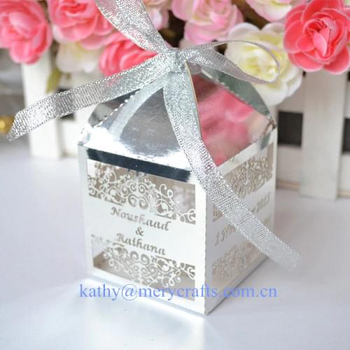 Fancy laser cut silver cake decoration favor box,souvenirs for baptismal favors gold paper cupcake boxes