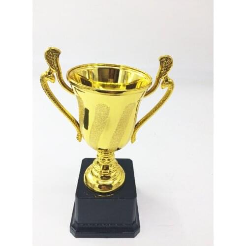 2019 hot sale Mini Trophy Plastic Business Award Gold Plated Craft Souvenir Home Decor Winner Awards Competition Sports Game