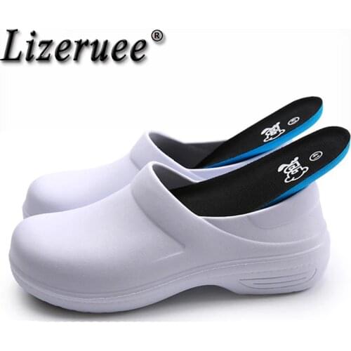 Lizeruee New Mens Chef Kitchen Working Slippers Garden Shoes Summer Breathable Mules Clogs Men Anti Slip Unisex Shoes Sandals