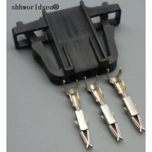 Shhworldsea 1sets 3 Pin 1.5MM 3B0972703 3B0 972 703 Auto Horn Socket Automotive Wire Connector pluh For VW Skoda Superb