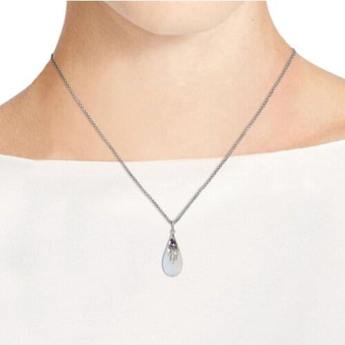 2020 Women Fashion White Moonstone Necklace Creative Drip Engagement Wedding Party Decorations (with Chain) Pendant Necklaces