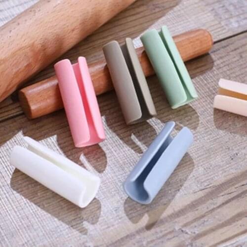 12Pcs Sheet Quilt Clips Cute Bed Sheet Anti-Slip Clips Fixed Clasp Clamps Fastener Cover Bed Anti-Walking Clip Clothespin
