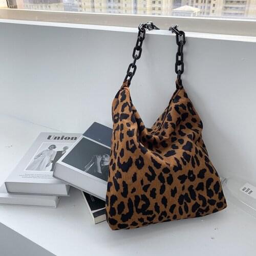 Chain Bags Female Daily Warm Soft Crossbody 2021 New Autumn Winter Corduroy Shoulder Bags Retro Leopard Pattern Handbag Thick