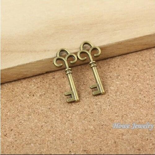 40 pcs quality Antique bronze hollow keys Pendant Alloy DIY Fashion charm Bracelet Necklace Jewelry Accessories 10055