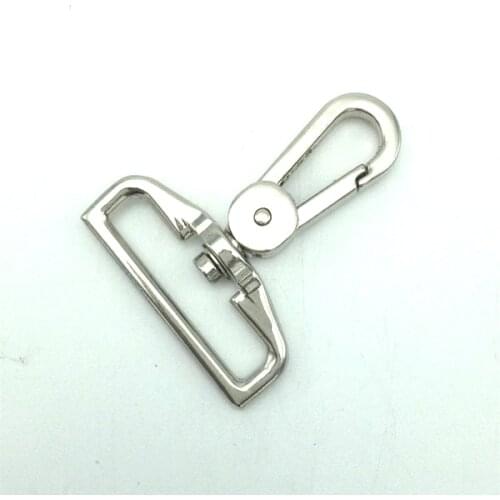 1-1/2" Nickel Swivel Snap Hooks