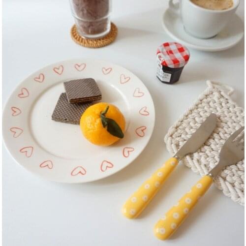Korea Ins Healing Crayon Graffiti Love Ceramic Plate Dessert Plate Home Dish Inventory Heart Dish Cake Plate Ceramic Plate