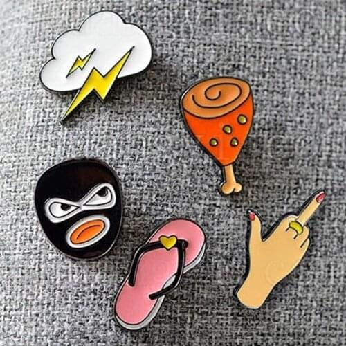 Cute Cartoon Brooches Lightning Robber Chicken Leg Style Lapel Pin Badge Corsage Brooch Pin Short Crystal Label Pins Accessory