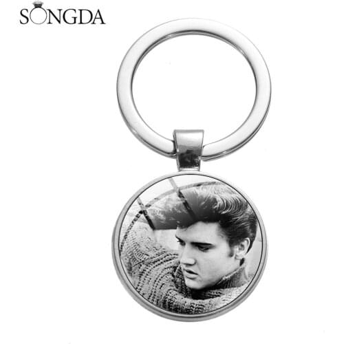 Elvis Presley Celebrity Keychain Hand Craft Glass Dome Famous Rock Singer Portrait Pendant Key Ring Chain Souvenir Gifts