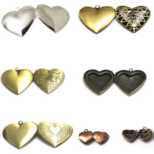 Beadsnice Heart Pendants