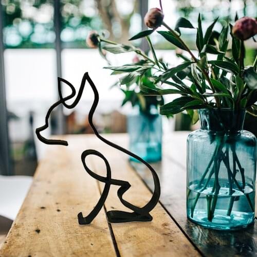 Home Artware Cartoon Dog Hollow Out Figurine Metal Ornament Desktop Decor for Sitting Room Bedroom