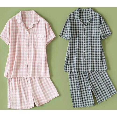 Lovers 2PCS Pajamas Set 100% Cotton Short Sleeve Shirt And Knee Length Pants Pajamas For Man And Women Loose Gauze PlaidHomewear