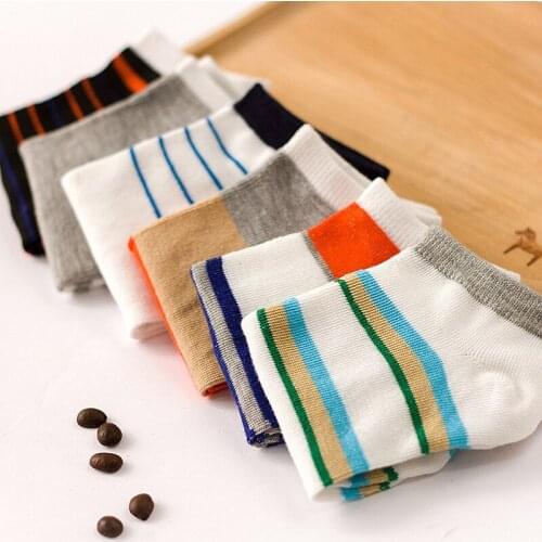 Wholesale cotton men socks autumn winter thin leisure sports socks male men gift mens socks
