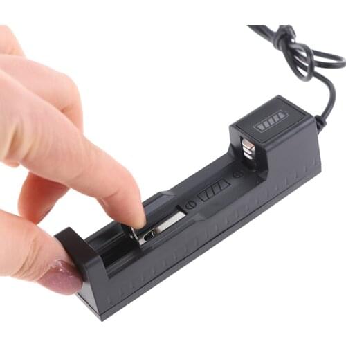 Universal 1 slot Battery USB Charger adapter LED Smart Chargering for Rechargeable Batteries Li-ion 18650 26650 14500